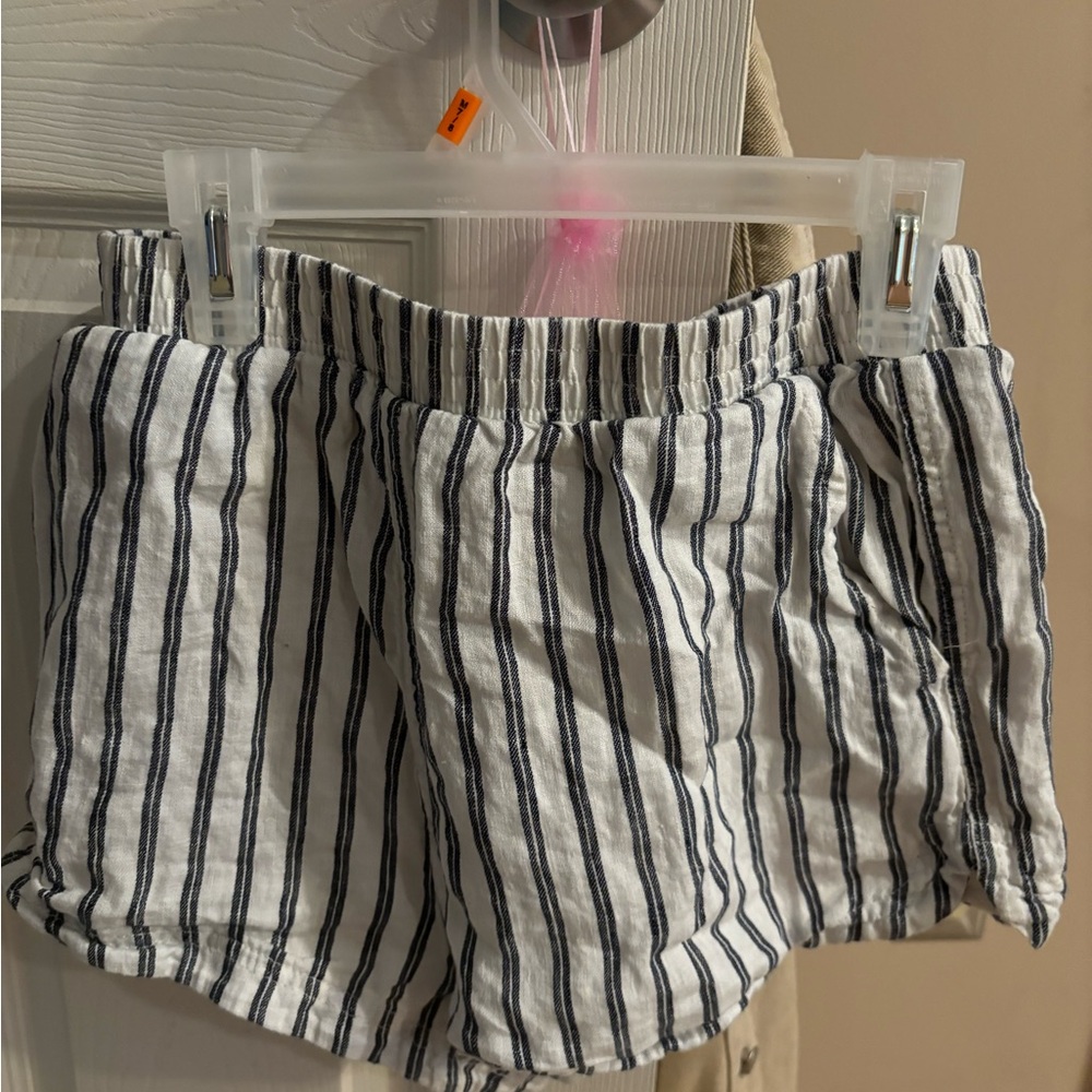 Forever 21  And Max Studio shorts